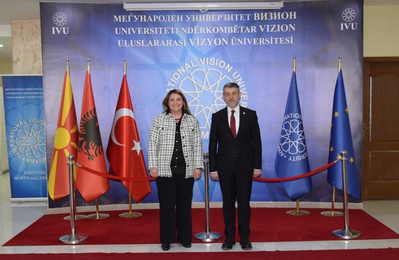 TİKA ÜSKÜP KOORDİNATÖRÜ FEVZİYE ŞEYMA BABAYİĞİT’TEN ULUSLARARASI VİZYON ÜNİVERSİTESİ’NE ZİYARET